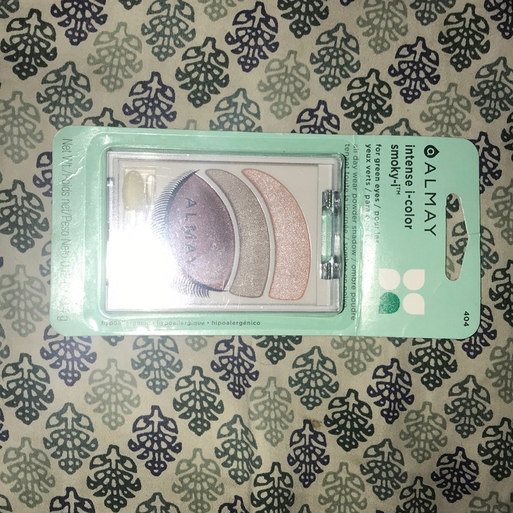Almay for green eyes